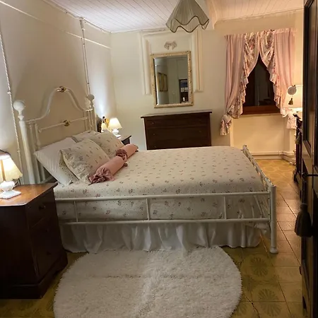 Il Borghetto 펜션 퓨기